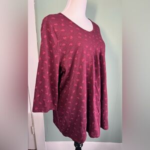 EUC Ulla Popken Sz 20 dark ruby Flower Print 3/4 Sleeve Tee v-neck, flared